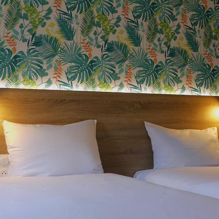 Kyriad Direct Toulon Ouest - La Seyne Sur Mer Exterior photo
